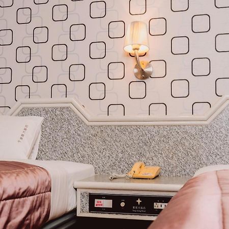 Pingtung Tong Hsin Hotel מראה חיצוני תמונה