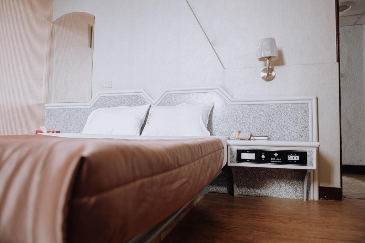 Pingtung Tong Hsin Hotel מראה חיצוני תמונה