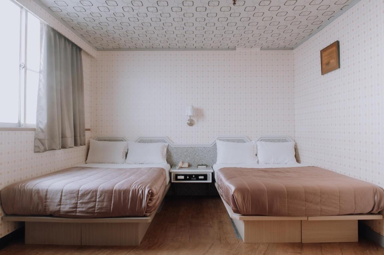 Pingtung Tong Hsin Hotel מראה חיצוני תמונה